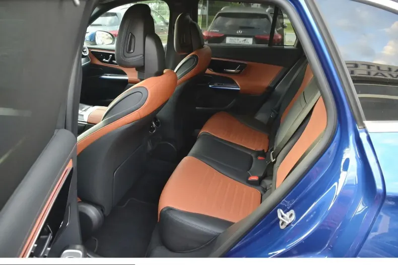 Mercedes-Benz GLC 300 (Clasa GLC) din 2022 cu 24.404 km - oferta MER262100 - foto 11