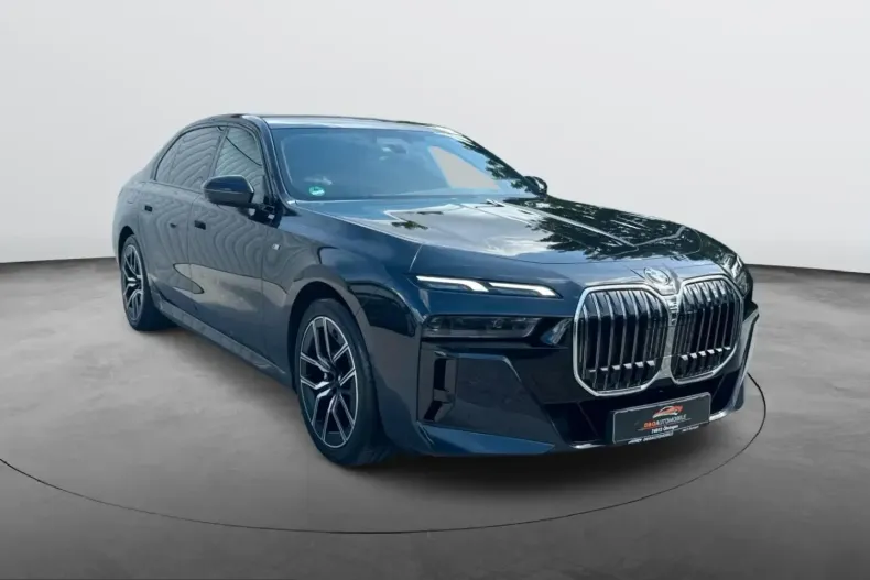 BMW 740 (Seria 7) din 2023 cu 139.000 km - oferta BMW262113 - foto 1