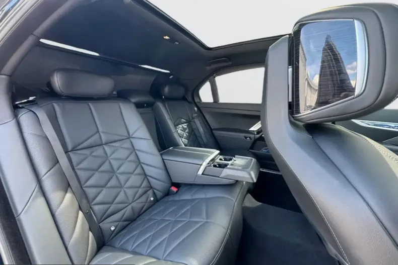 BMW 740 (Seria 7) din 2023 cu 139.000 km - oferta BMW262113 - foto 10