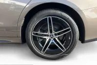 Mercedes-Benz E 300 (Clasa E) din 2025 cu 23.362 km - oferta MER262114 - foto 4