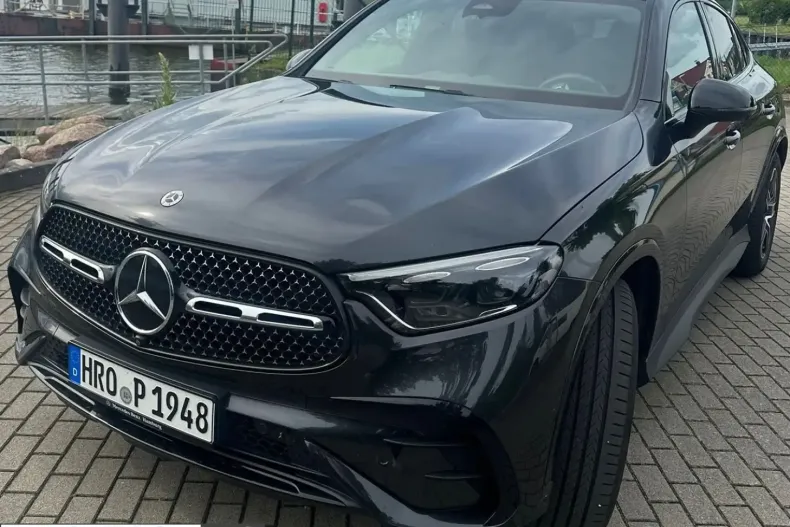 Mercedes-Benz GLC 300 (Clasa GLC) din 2024 cu 35.000 km - oferta MER262117 - foto 1