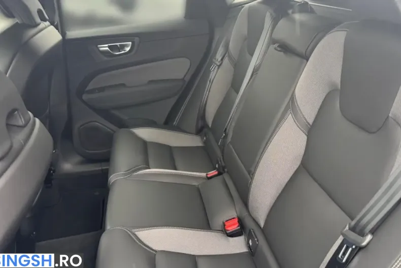 Volvo XC60 din 2025 cu 15.450 km - oferta VOL262137 - foto 14