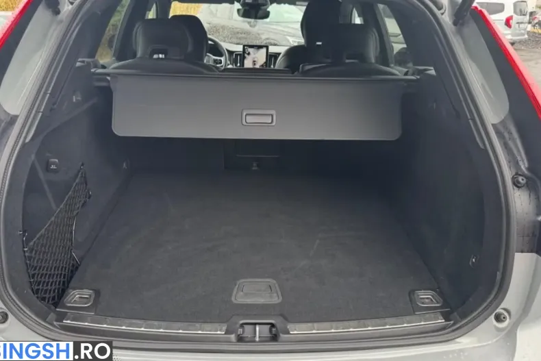 Volvo XC60 din 2025 cu 15.450 km - oferta VOL262137 - foto 25