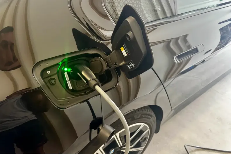 BMW i7 (Seria 7) din 2023 cu 45.000 km - oferta BMW262145 - foto 7