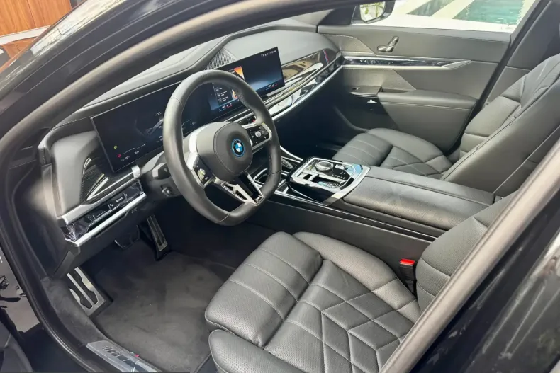 BMW i7 (Seria 7) din 2023 cu 45.000 km - oferta BMW262145 - foto 23