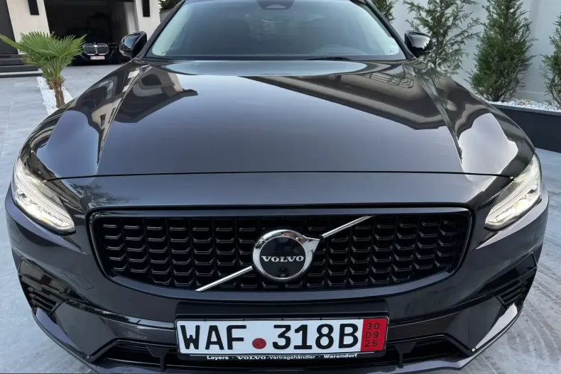 Volvo S90 din 2024 cu 37.000 km - oferta VOL262149 - foto 4