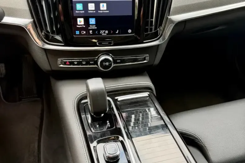 Volvo S90 din 2024 cu 37.000 km - oferta VOL262149 - foto 7