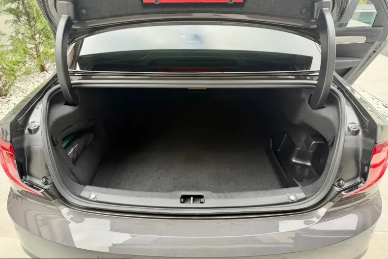Volvo S90 din 2024 cu 37.000 km - oferta VOL262149 - foto 15