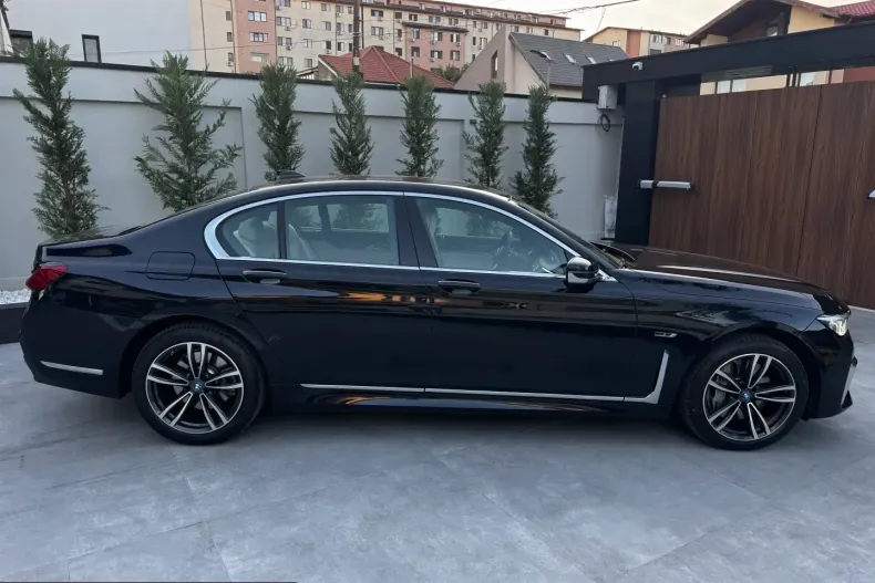BMW 745 (Seria 7) din 2021 cu 36.000 km - oferta BMW262150 - foto 32