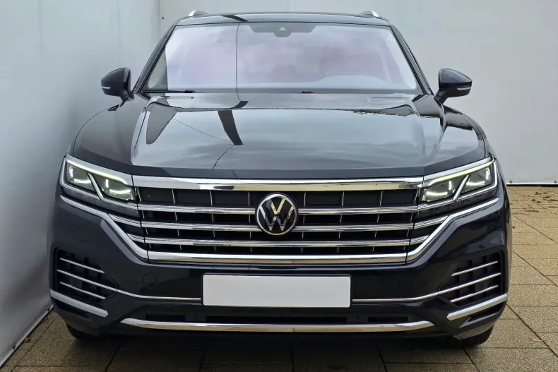 Volkswagen Touareg din 2021 cu 160.791 km - oferta VOL262180 - foto 2
