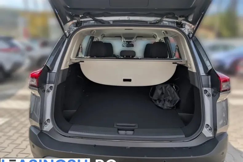 Nissan X-Trail din 2025 cu 8 km - oferta NIS262181 - foto 5