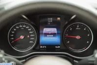 Mercedes-Benz V 300 (Clasa V) din 2022 cu 82.558 km - oferta MER262199 - foto 10