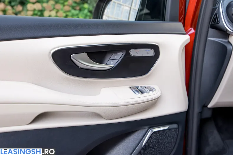 Mercedes-Benz V 300 (Clasa V) din 2024 cu 6.800 km - oferta MER262201 - foto 17