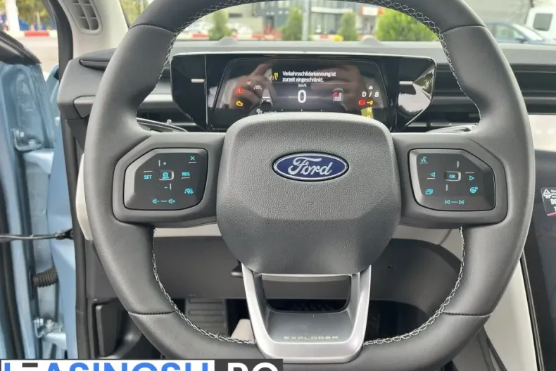 Ford Explorer din 2026 cu 1 km - oferta FOR262209 - foto 11