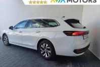 Volkswagen Passat din 2024 cu 9.951 km - oferta VOL262210 - foto 3