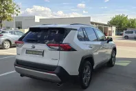 Toyota RAV4 din 2022 cu 160.726 km - oferta TOY262219 - foto 4