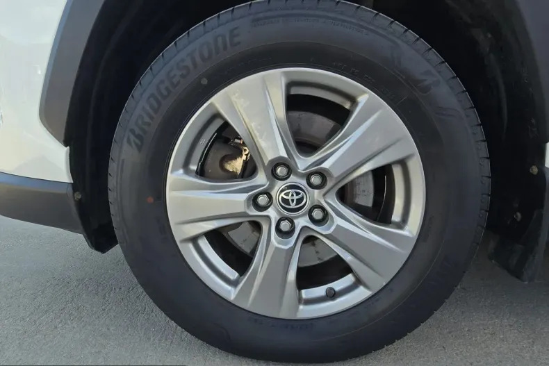 Toyota RAV4 din 2022 cu 160.726 km - oferta TOY262219 - foto 6