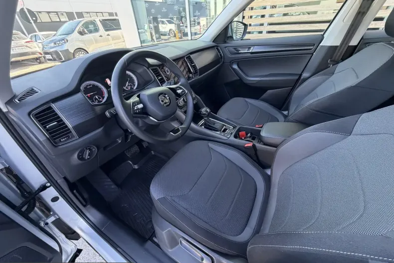 Skoda Kodiaq din 2021 cu 40.231 km - oferta SKO262220 - foto 13