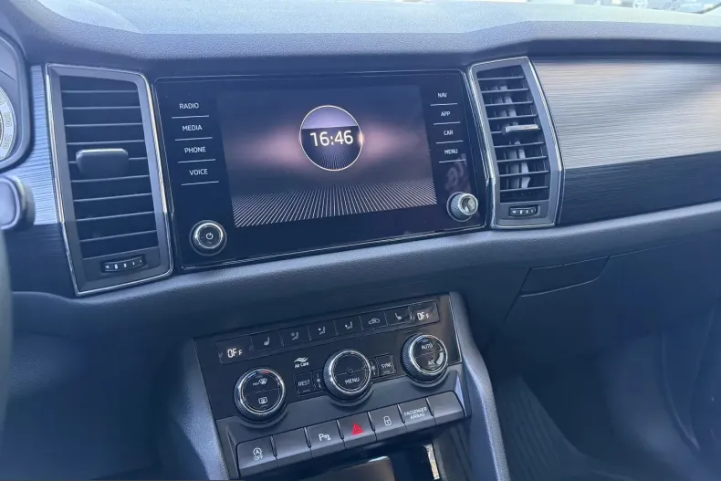 Skoda Kodiaq din 2021 cu 40.231 km - oferta SKO262220 - foto 19