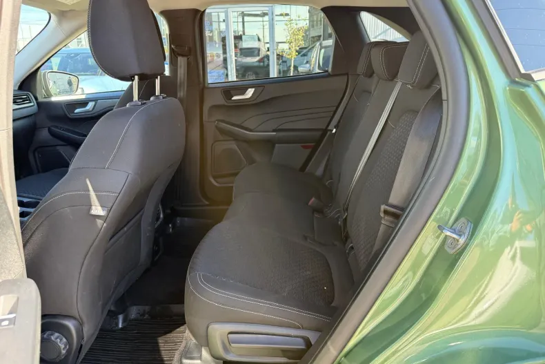 Ford Kuga din 2025 cu 15.000 km - oferta FOR262225 - foto 8