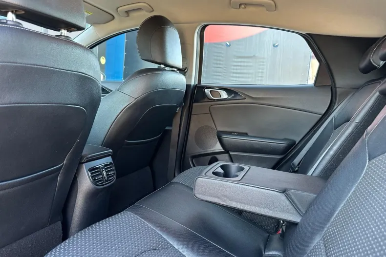 Kia XCeed din 2021 cu 164.863 km - oferta KIA262234 - foto 22