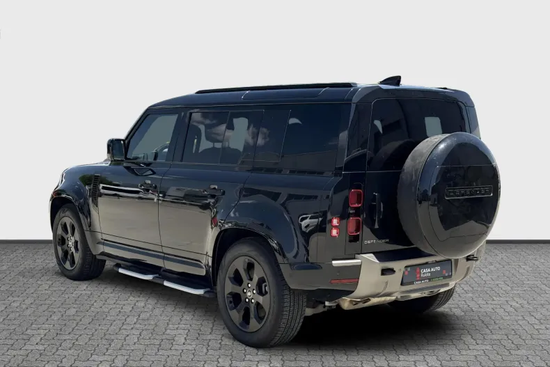 Land Rover Defender din 2025 cu 3.900 km - oferta LAN262240 - foto 3