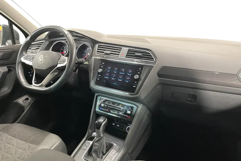 Volkswagen Tiguan din 2022 cu 60.133 km - oferta VOL262248 - foto 8