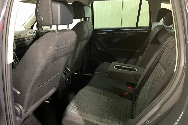 Volkswagen Tiguan din 2022 cu 60.133 km - oferta VOL262248 - foto 11