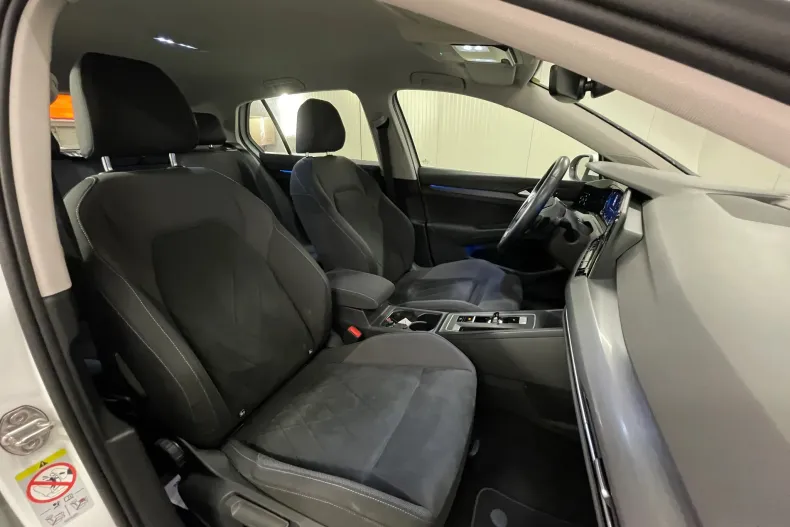 Volkswagen Golf din 2022 cu 126.618 km - oferta VOL262254 - foto 11