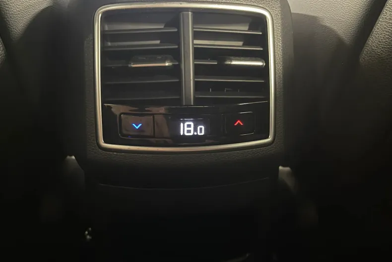 Kia Sportage din 2023 cu 89.877 km - oferta KIA262255 - foto 19