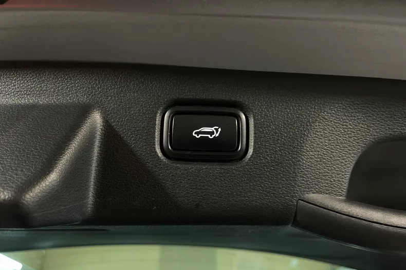 Kia Sportage din 2023 cu 89.877 km - oferta KIA262255 - foto 23