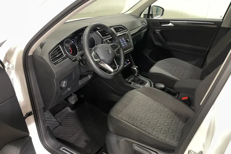 Volkswagen Tiguan din 2022 cu 53.192 km - oferta VOL262264 - foto 5