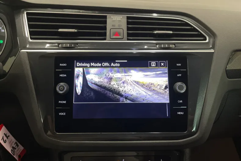 Volkswagen Tiguan din 2022 cu 53.192 km - oferta VOL262264 - foto 19