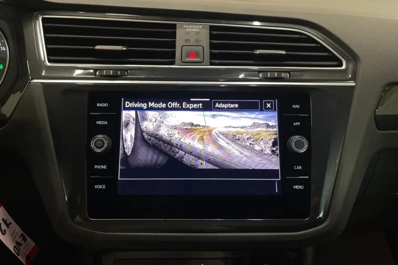 Volkswagen Tiguan din 2022 cu 53.192 km - oferta VOL262264 - foto 22