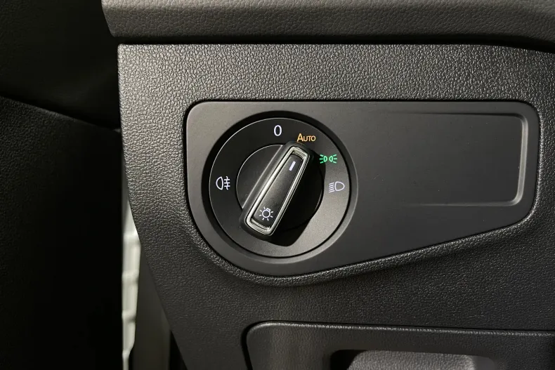 Volkswagen Tiguan din 2022 cu 53.192 km - oferta VOL262264 - foto 26