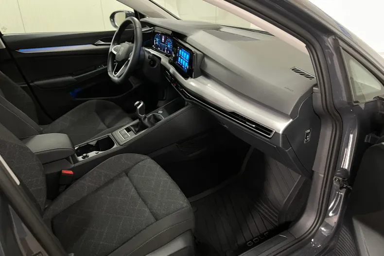 Volkswagen Golf din 2024 cu 31.466 km - oferta VOL262267 - foto 10