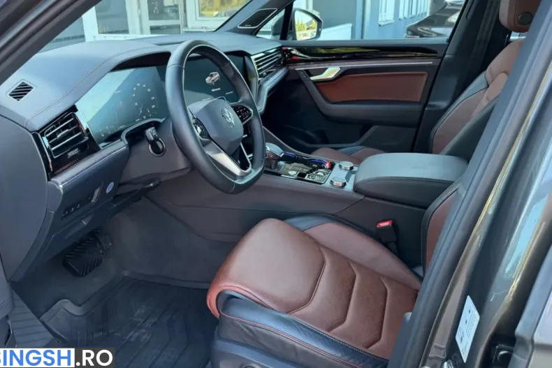 Volkswagen Touareg din 2023 cu 52.000 km - oferta VOL262271 - foto 31