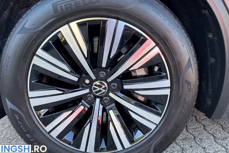 Volkswagen Touareg din 2023 cu 52.000 km - oferta VOL262271 - foto 34