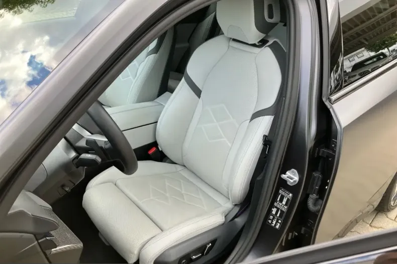 BMW 520 (Seria 5) din 2025 cu 10.000 km - oferta BMW262302 - foto 9