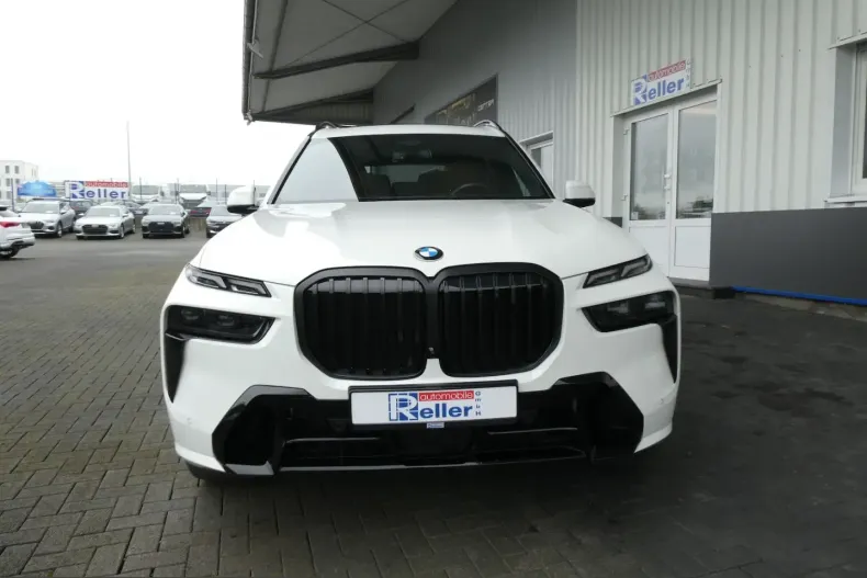 BMW X7 (Seria X) din 2024 cu 51.962 km - oferta BMW262306 - foto 2