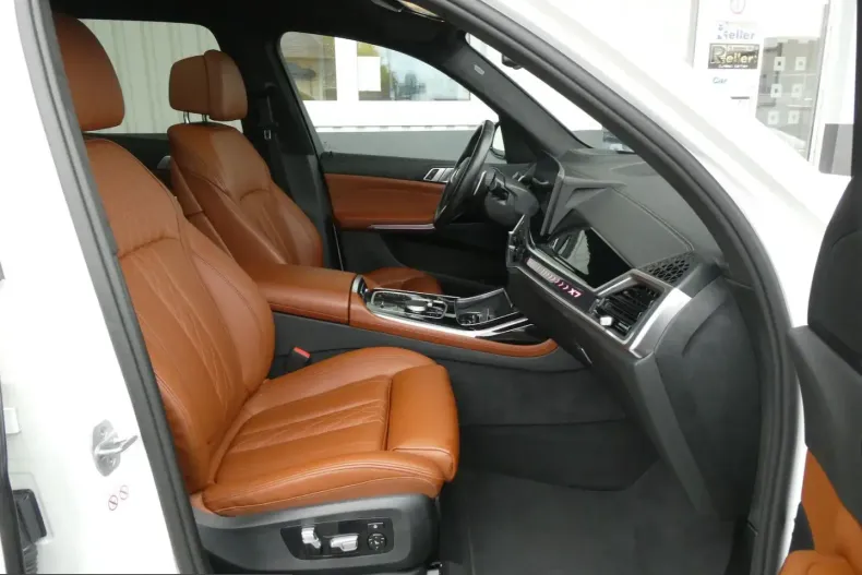 BMW X7 (Seria X) din 2024 cu 51.962 km - oferta BMW262306 - foto 13
