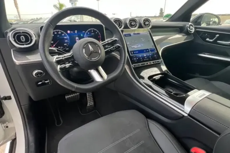 Mercedes-Benz GLC 220 (Clasa GLC) din 2025 cu 16.000 km - oferta MER262311 - foto 5