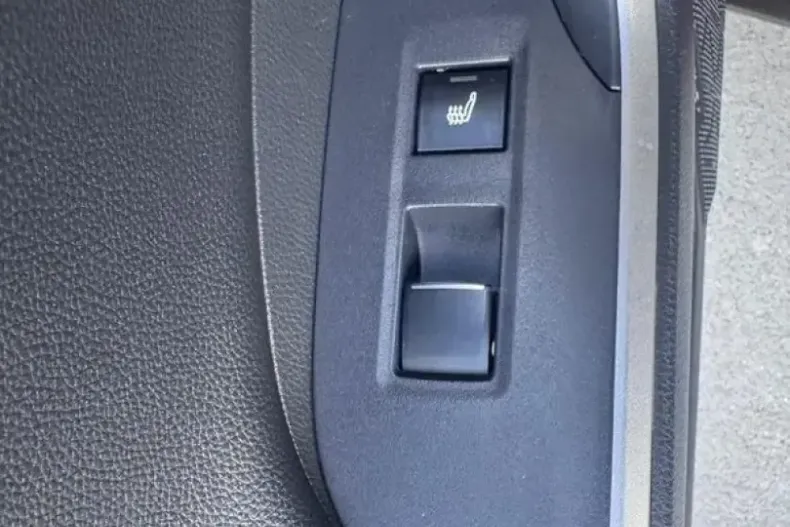 Toyota RAV4 din 2021 cu 82.928 km - oferta TOY262350 - foto 15