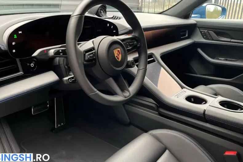 Porsche Taycan din 2026 cu 9.900 km - oferta POR262353 - foto 8