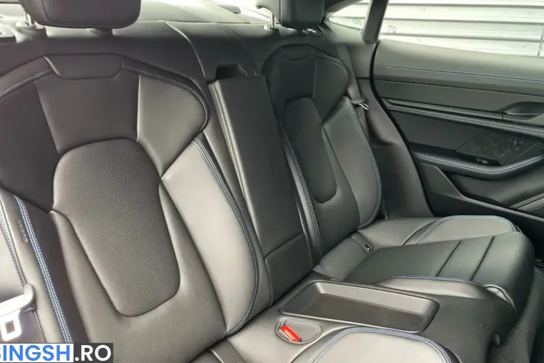 Porsche Taycan din 2026 cu 9.900 km - oferta POR262353 - foto 11