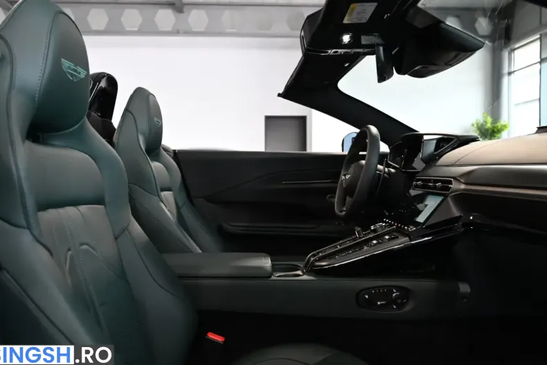 Aston Martin V8 Vantage din 2026 cu 100 km - oferta AST262356 - foto 21