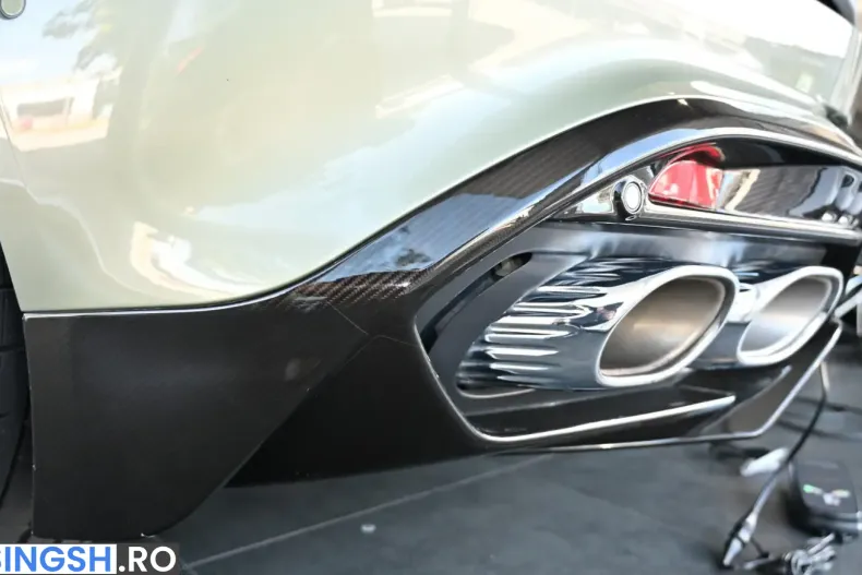 Aston Martin Vanquish din 2025 cu 13.500 km - oferta AST262357 - foto 8