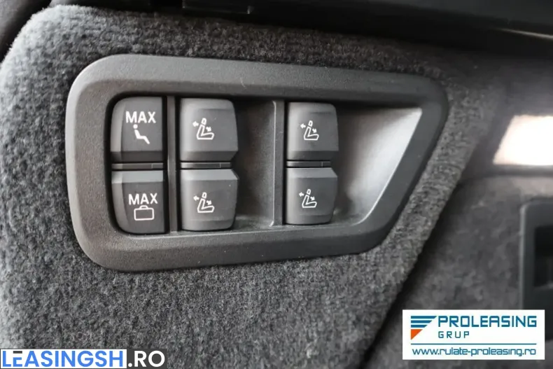 BMW X7 (Seria X) din 2023 cu 83.810 km - oferta BMW262365 - foto 20