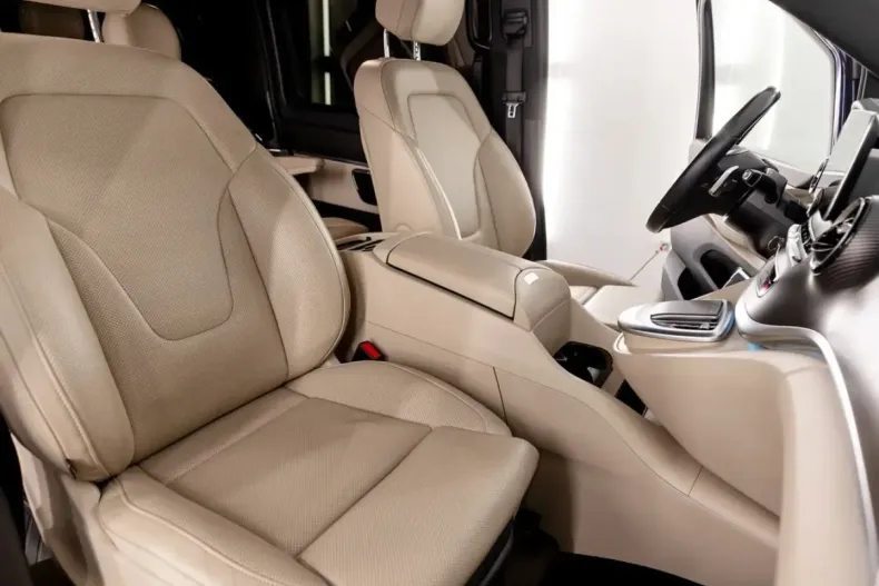 Mercedes-Benz V 200 (Clasa V) din 2023 cu 109.285 km - oferta MER262367 - foto 19