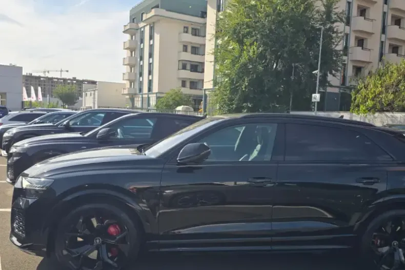 Audi RSQ8 din 2022 cu 78.608 km - oferta AUD262369 - foto 13